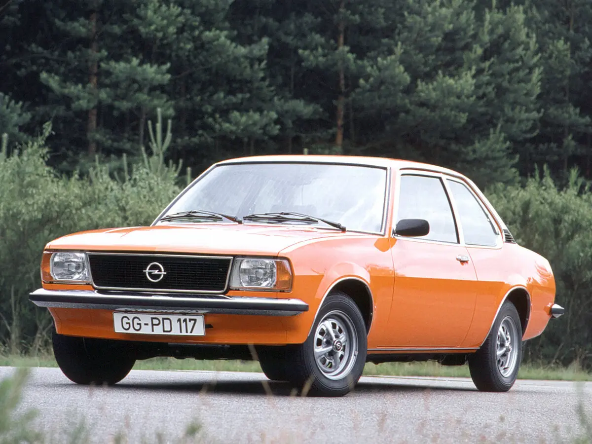 Opel Ascona B Седан 2 дв.