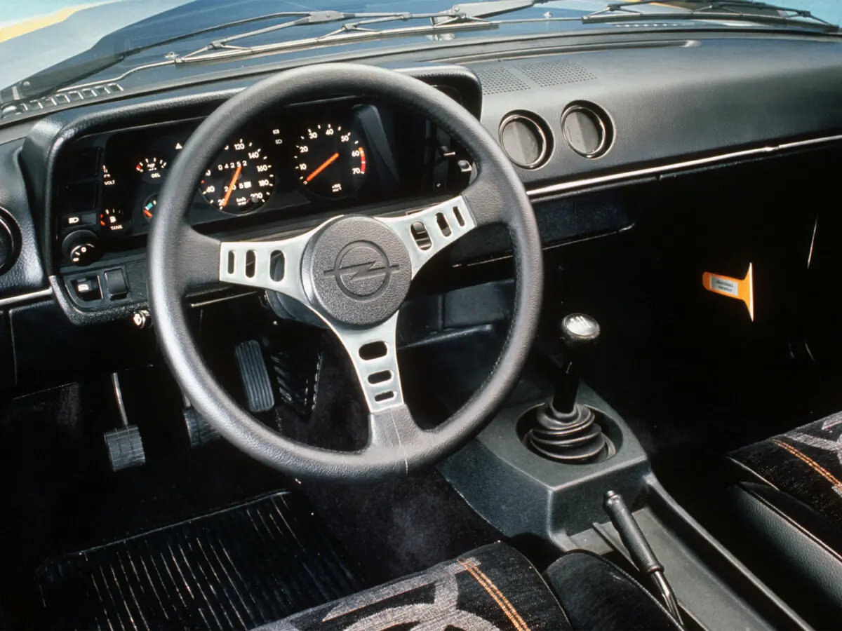Opel Ascona B Седан 2 дв. — photo 6