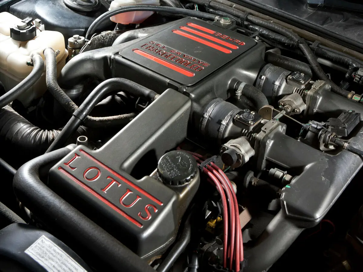 Vauxhall Lotus Carlton 1990 – 1992 Седан — сүрөт 9