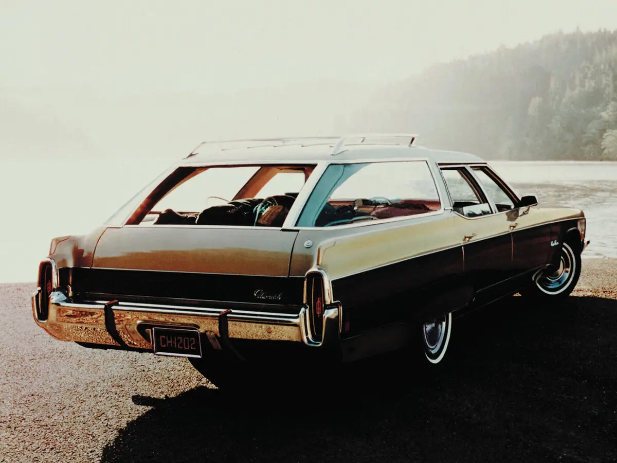 Oldsmobile Custom Cruiser I Универсал 5 дв. — сүрөт 3