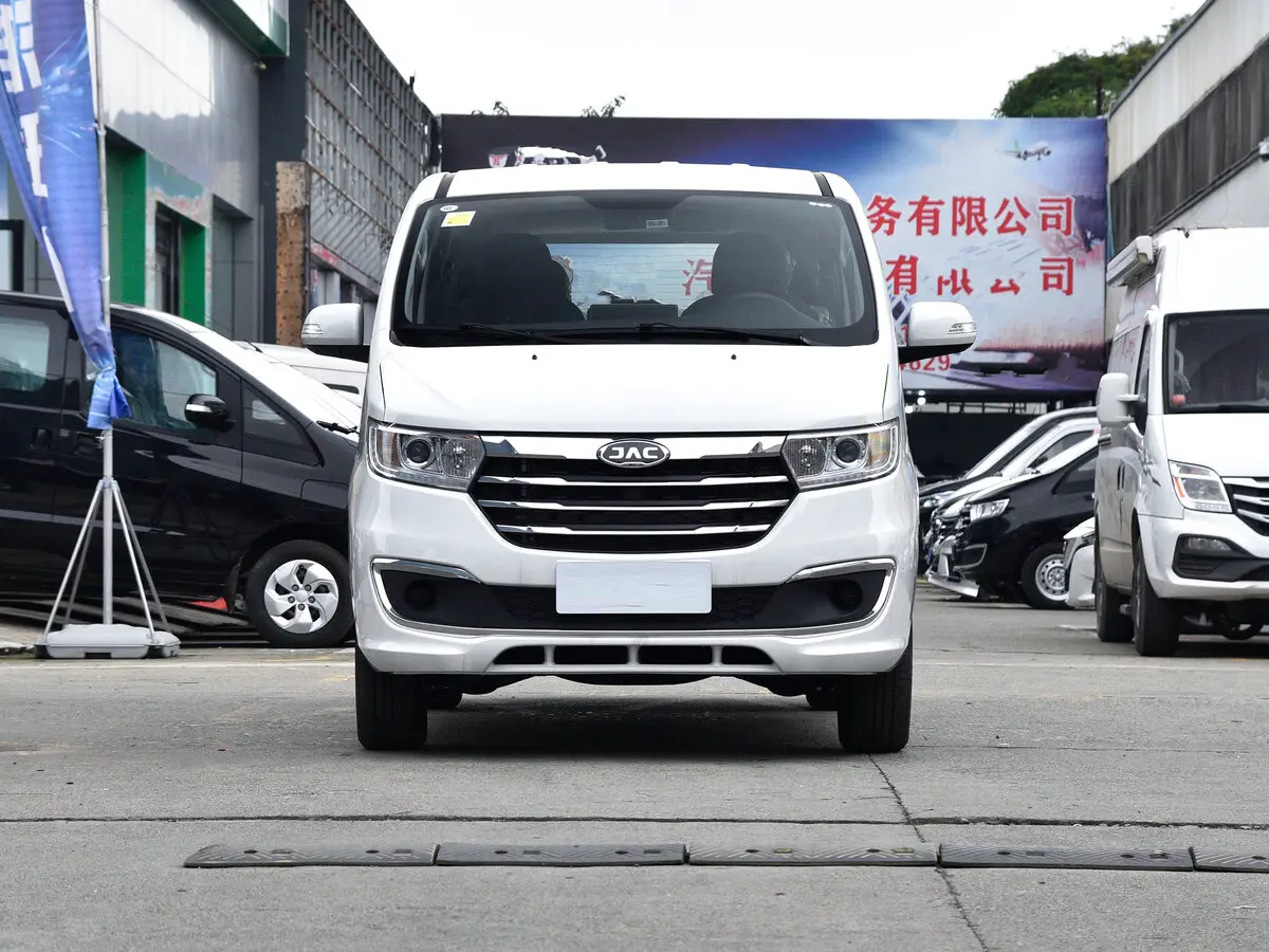 JAC Refine M3 2016 – н.в. Минивэн — photo 3