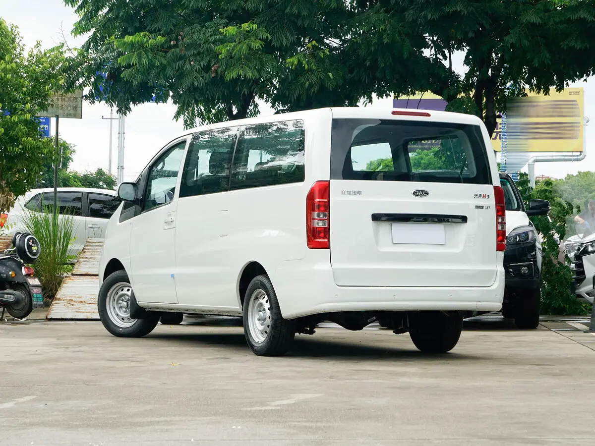 JAC Refine M3 2016 – н.в. Минивэн LWB — сүрөт 5