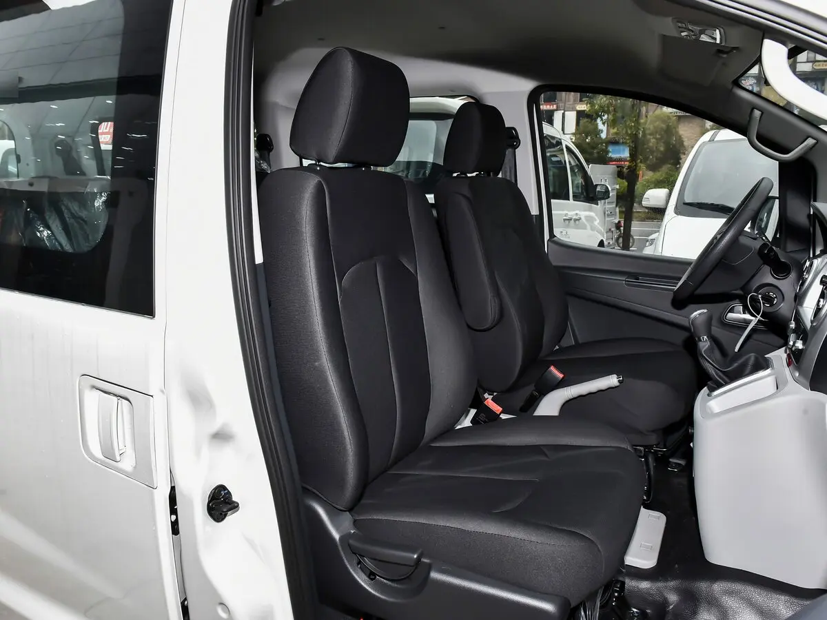 JAC Refine M3 2016 – н.в. Минивэн LWB — сүрөт 8