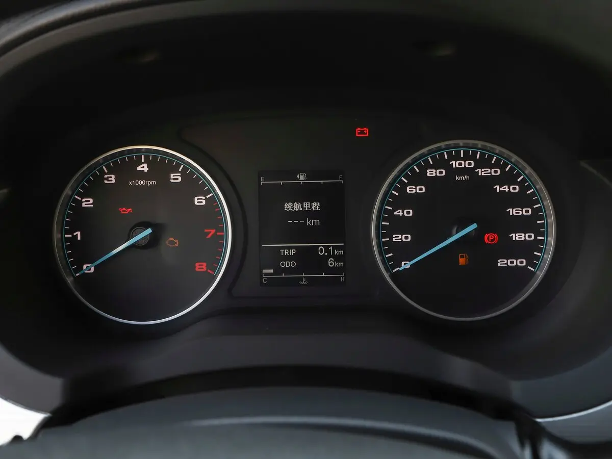 JAC Refine M3 2016 – н.в. Минивэн LWB — сүрөт 9