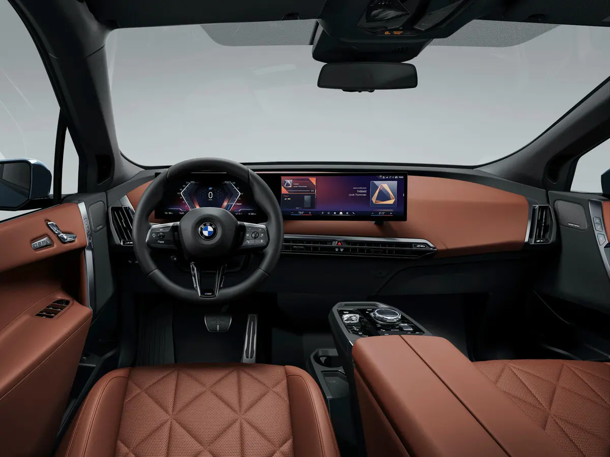 BMW iX I (I20) Рестайлинг Внедорожник 5 дв. — 照片 6