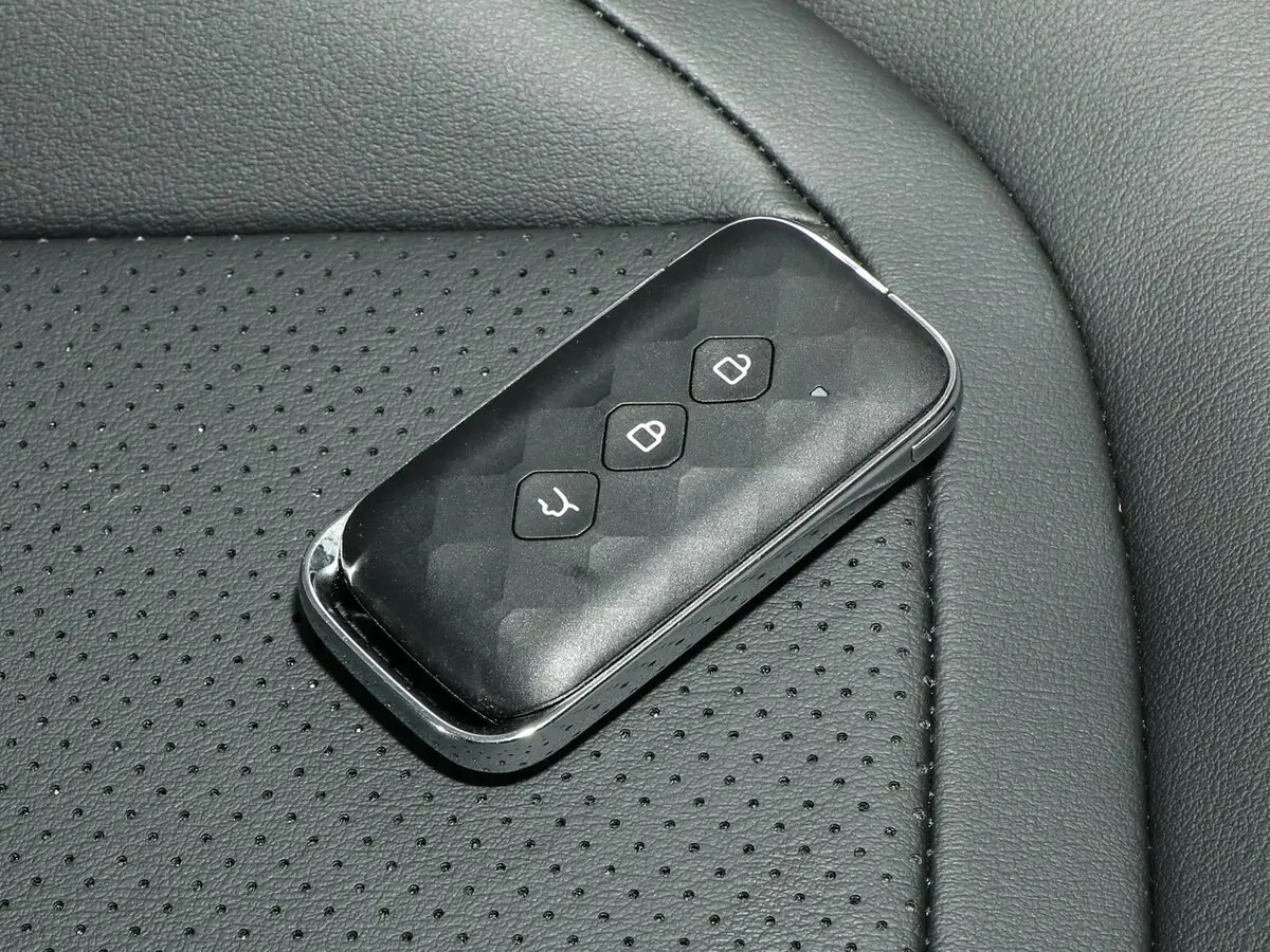 Wuling Starlight 2023 – н.в. Седан EV — сүрөт 8