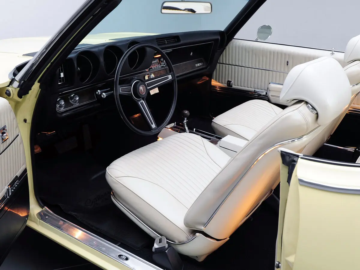 Oldsmobile 442 II Кабриолет — сүрөт 5