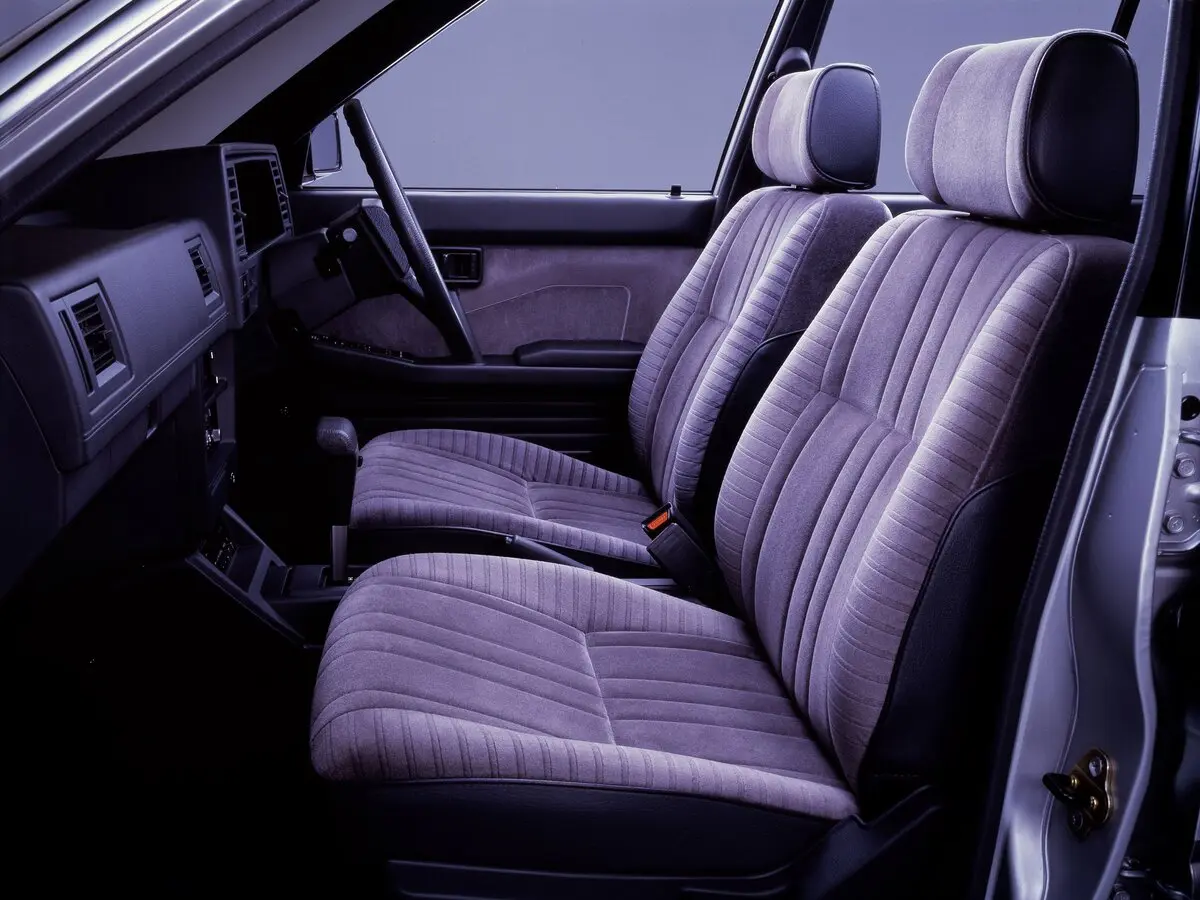 Nissan Laurel Spirit II (B12L) Седан — сүрөт 4