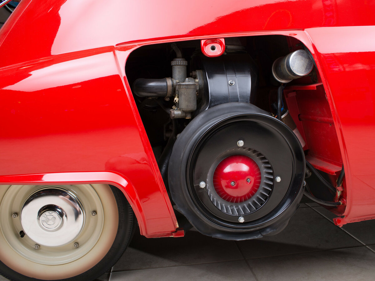 BMW Isetta 1955 – 1962 Купе