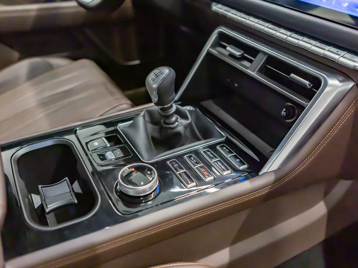 Foton Tunland V7 2024 – н.в. Пикап Двойная кабина — сүрөт 11