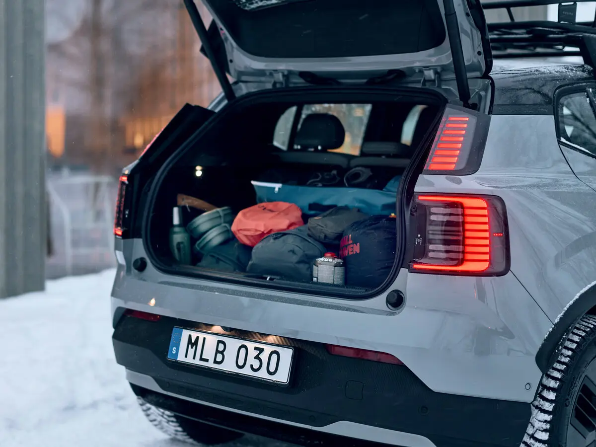 Volvo EX30 Cross Country 2025 – н.в. Внедорожник 5 дв. — сүрөт 12