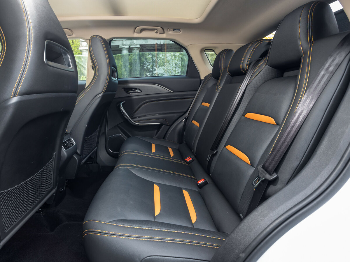 Bestune T77 2020 – 2025 Внедорожник 5 дв. — фото 25