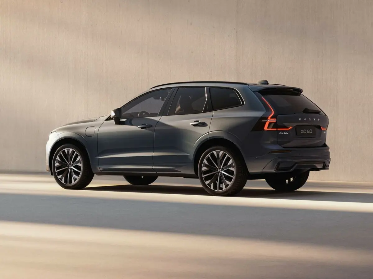 Volvo XC60 II Рестайлинг 2 Внедорожник 5 дв. — сүрөт 5