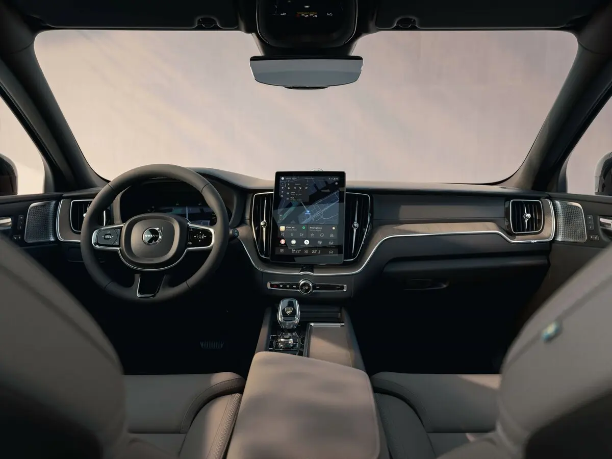 Volvo XC60 II Рестайлинг 2 Внедорожник 5 дв. — сүрөт 6