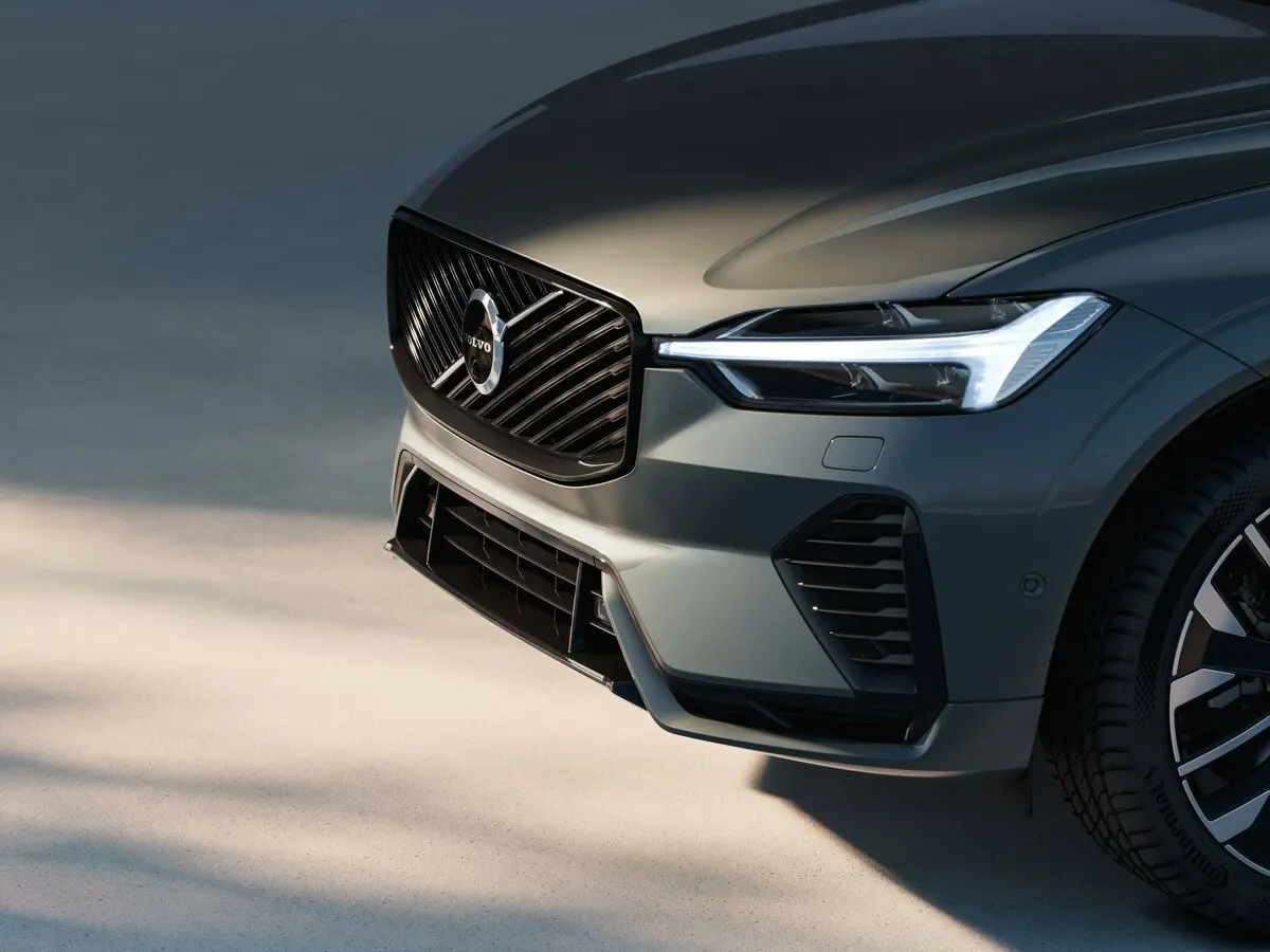 Volvo XC60 II Рестайлинг 2 Внедорожник 5 дв. — сүрөт 12