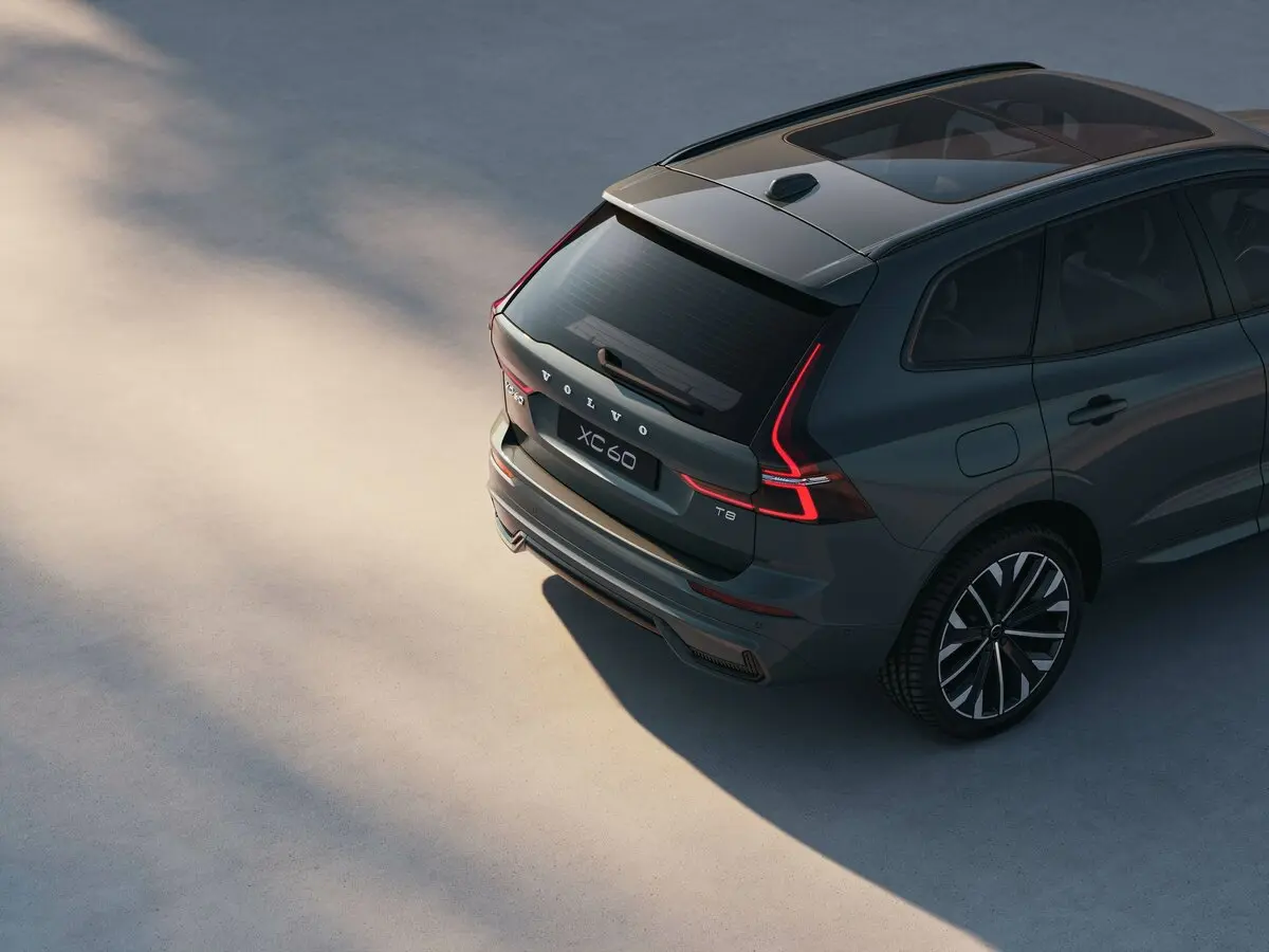 Volvo XC60 II Рестайлинг 2 Внедорожник 5 дв. — сүрөт 13