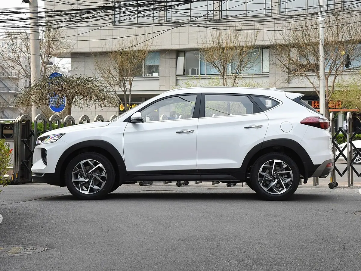 Hyundai Tucson III Рестайлинг (China Market) Внедорожник 5 дв. — сүрөт 2