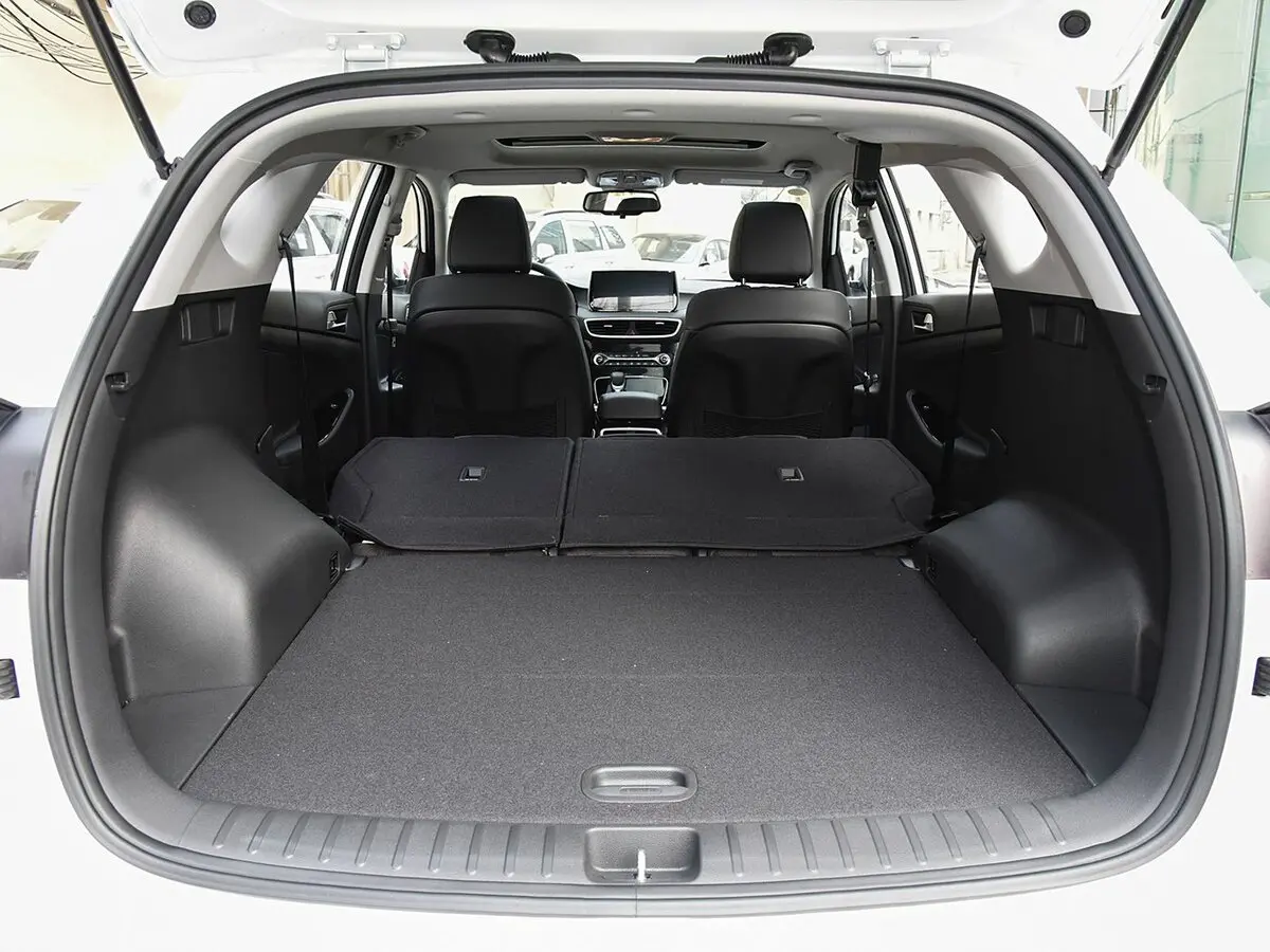 Hyundai Tucson III Рестайлинг (China Market) Внедорожник 5 дв. — сүрөт 11