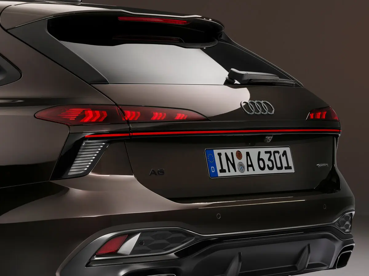 Audi A6 VI (C9) Универсал 5 дв. — photo 12