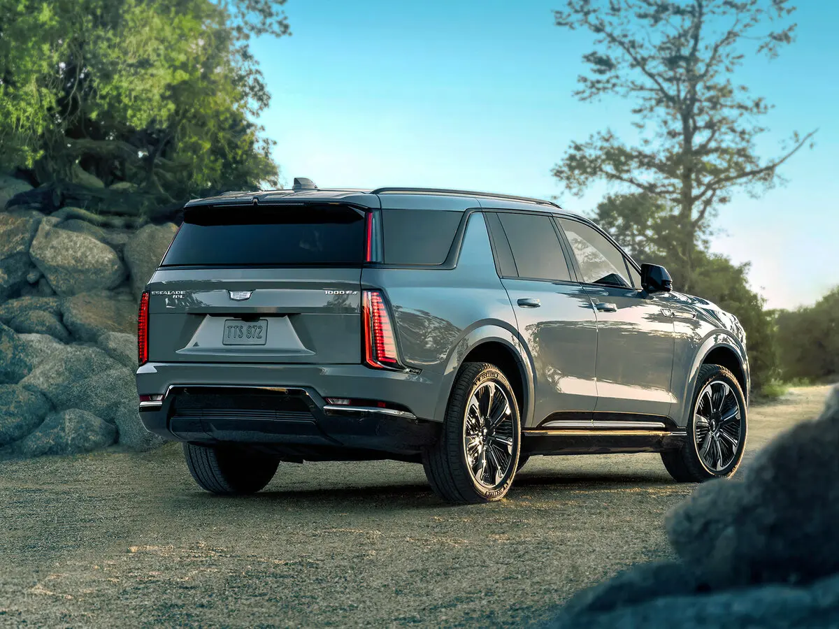Cadillac Escalade iQ 2024 – н.в. Внедорожник 5 дв. L — сүрөт 3
