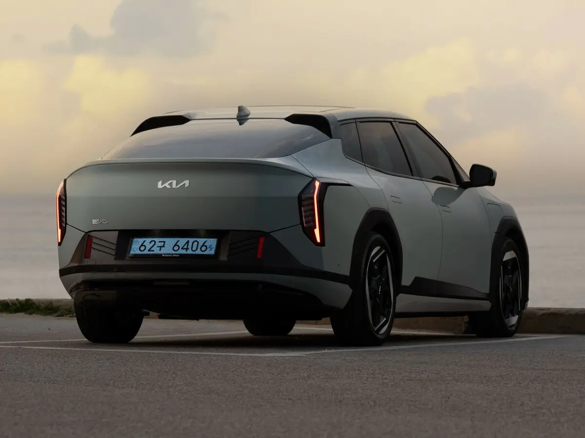 Kia EV4 2025 – н.в. Седан — photo 6