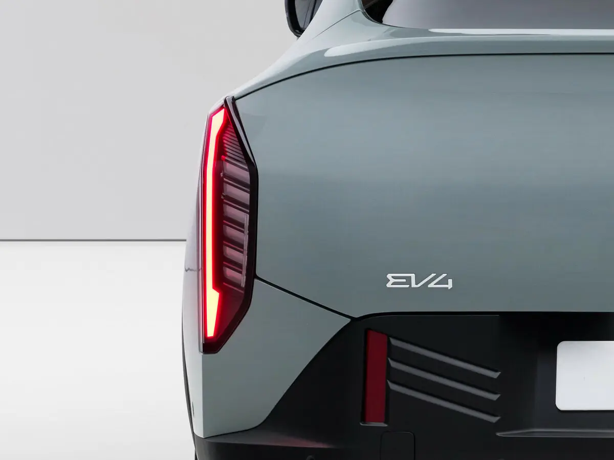 Kia EV4 2025 – н.в. Седан — photo 12