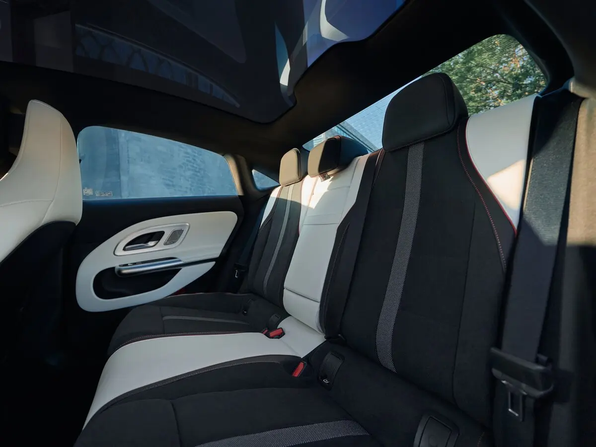 Mercedes-Benz CLA III (C174, X174) Седан — сүрөт 10