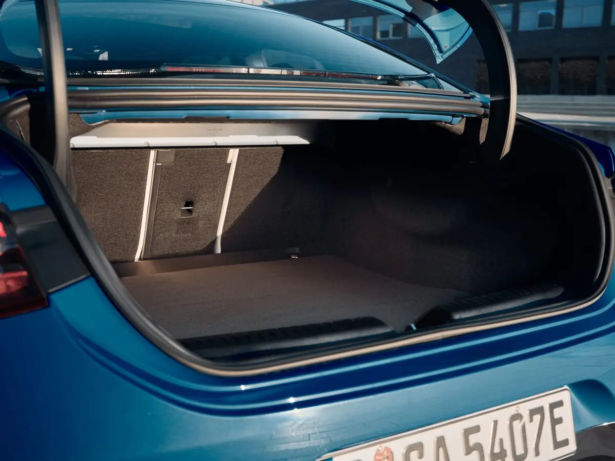 Mercedes-Benz CLA III (C174, X174) Седан — сүрөт 14