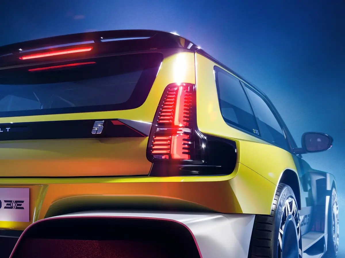 Renault 5 E-Tech III Хэтчбек 3 дв. Turbo 3E — сүрөт 7