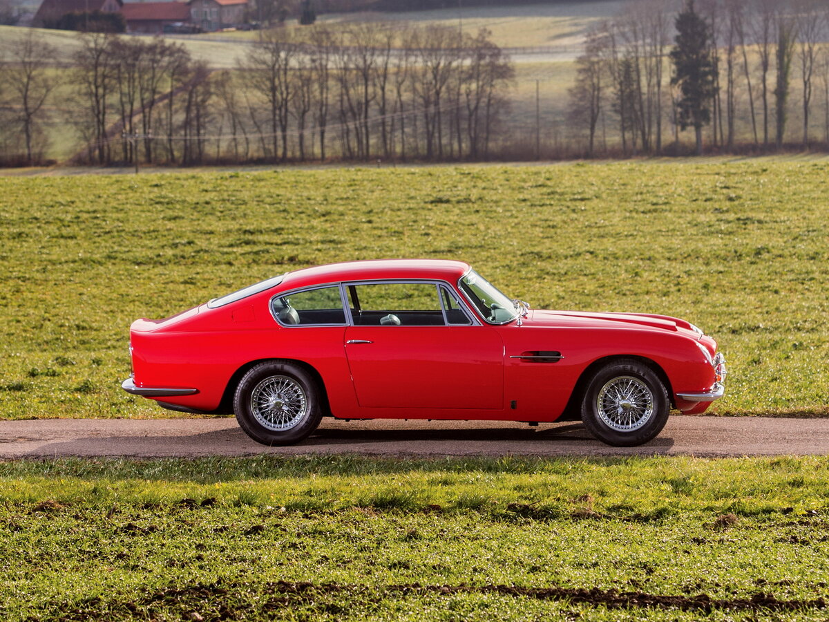 Aston Martin DB6 1965 – 1970 Фастбек — фото 2