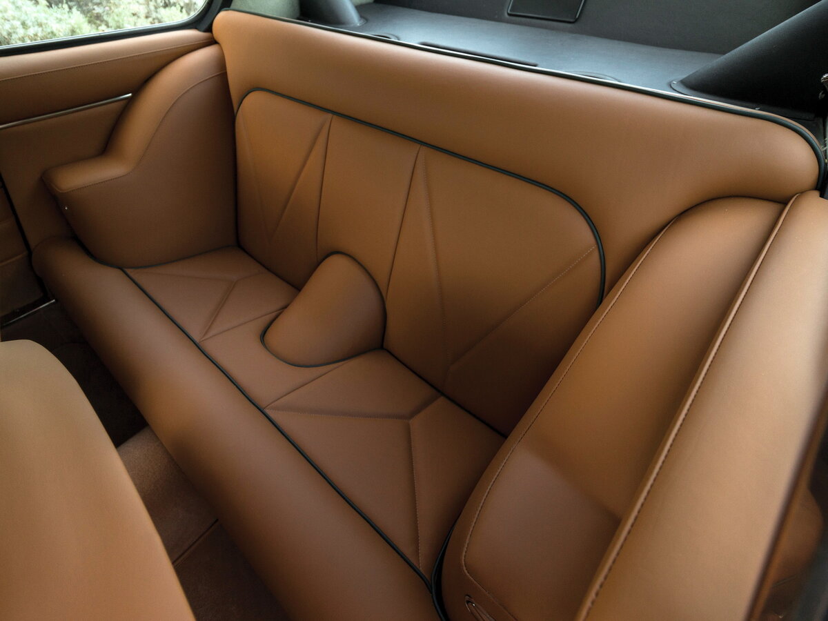 Aston Martin DB6 1965 – 1970 Фастбек — фото 7