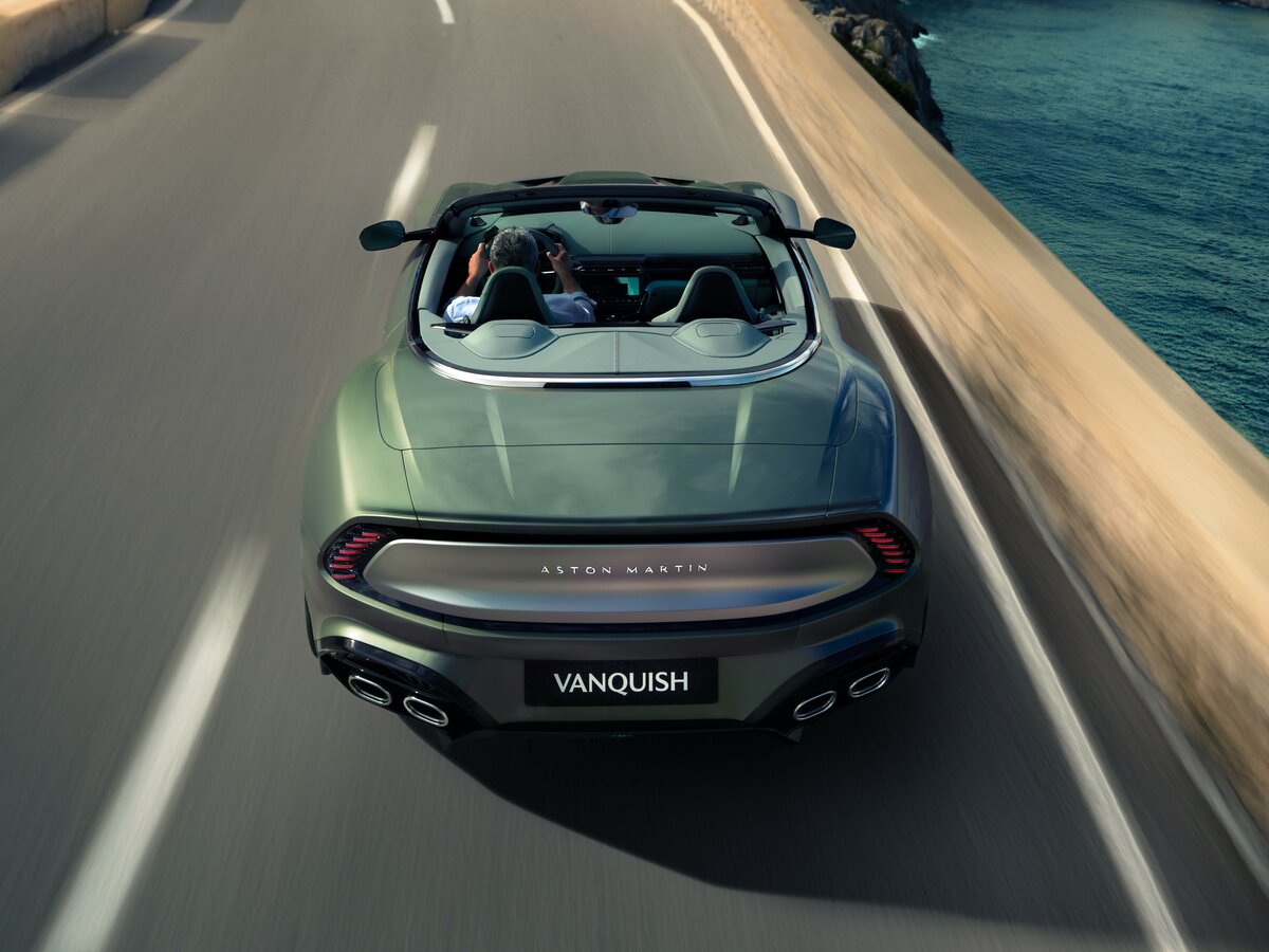 Aston Martin Vanquish III Родстер Volante — фото 4