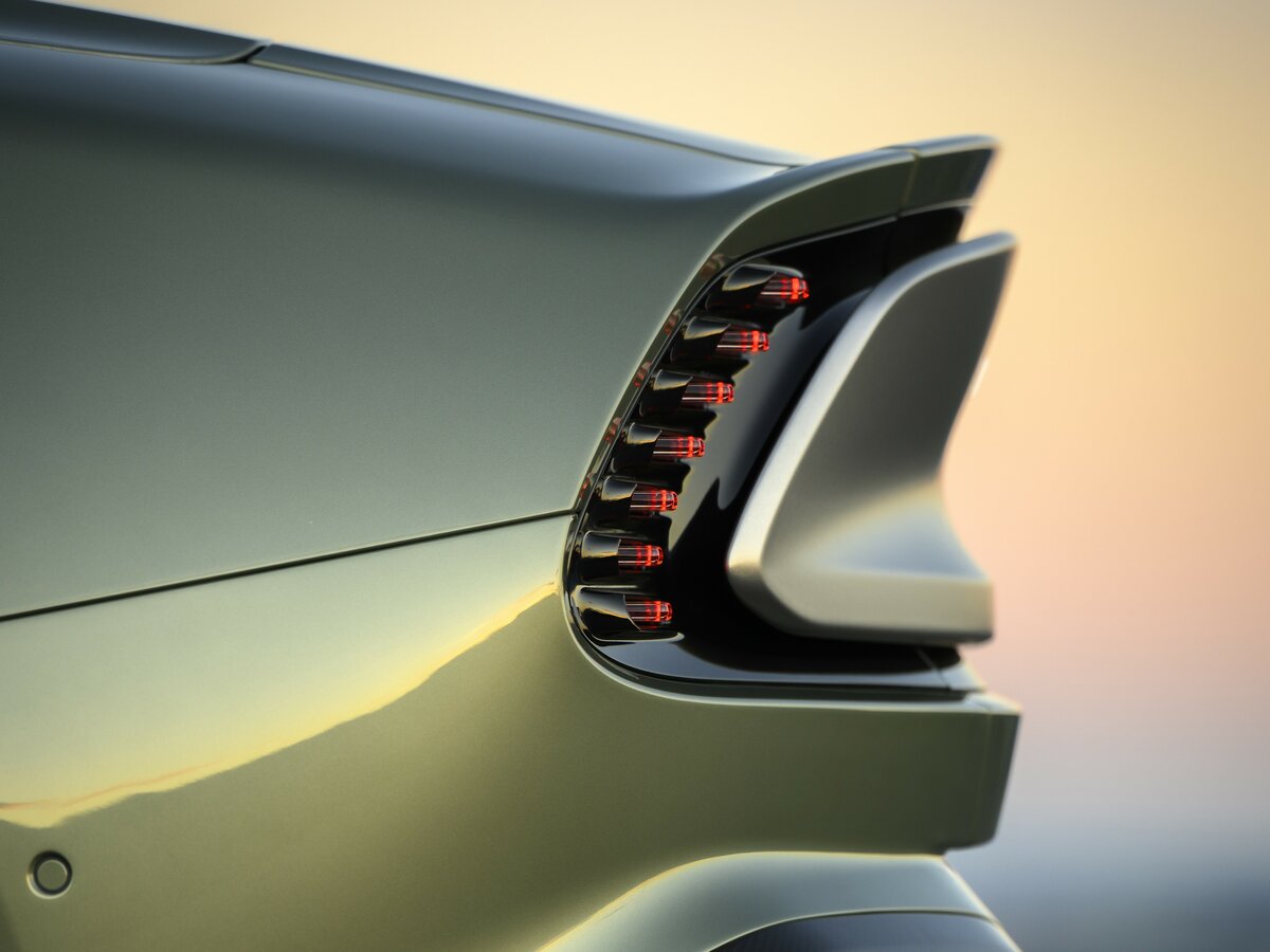Aston Martin Vanquish III Родстер Volante — фото 12