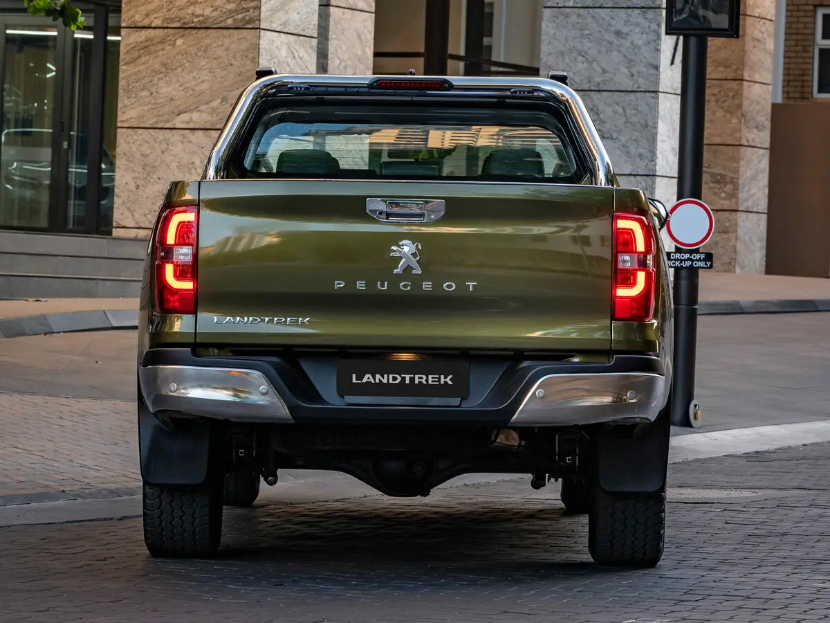 Peugeot Landtrek 2020 – 2024 Пикап Двойная кабина — photo 3