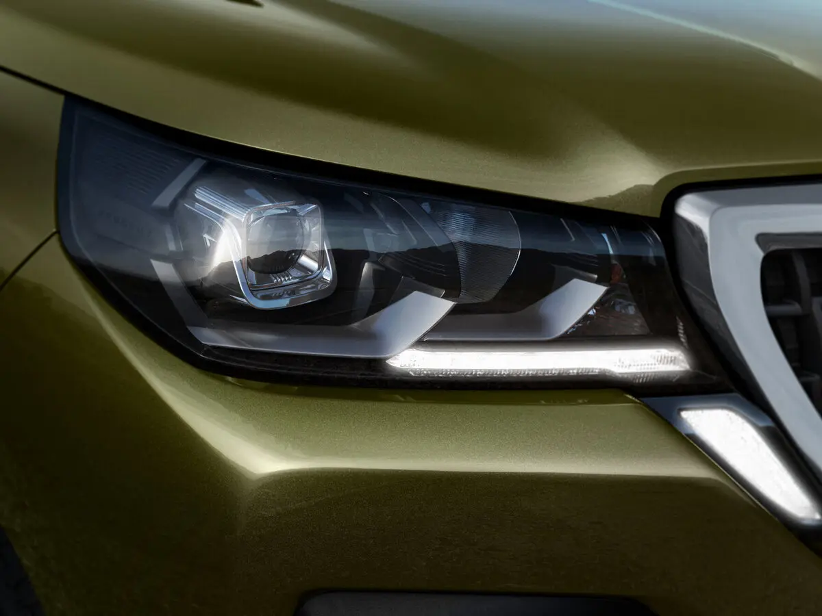 Peugeot Landtrek 2020 – 2024 Пикап Двойная кабина — photo 9