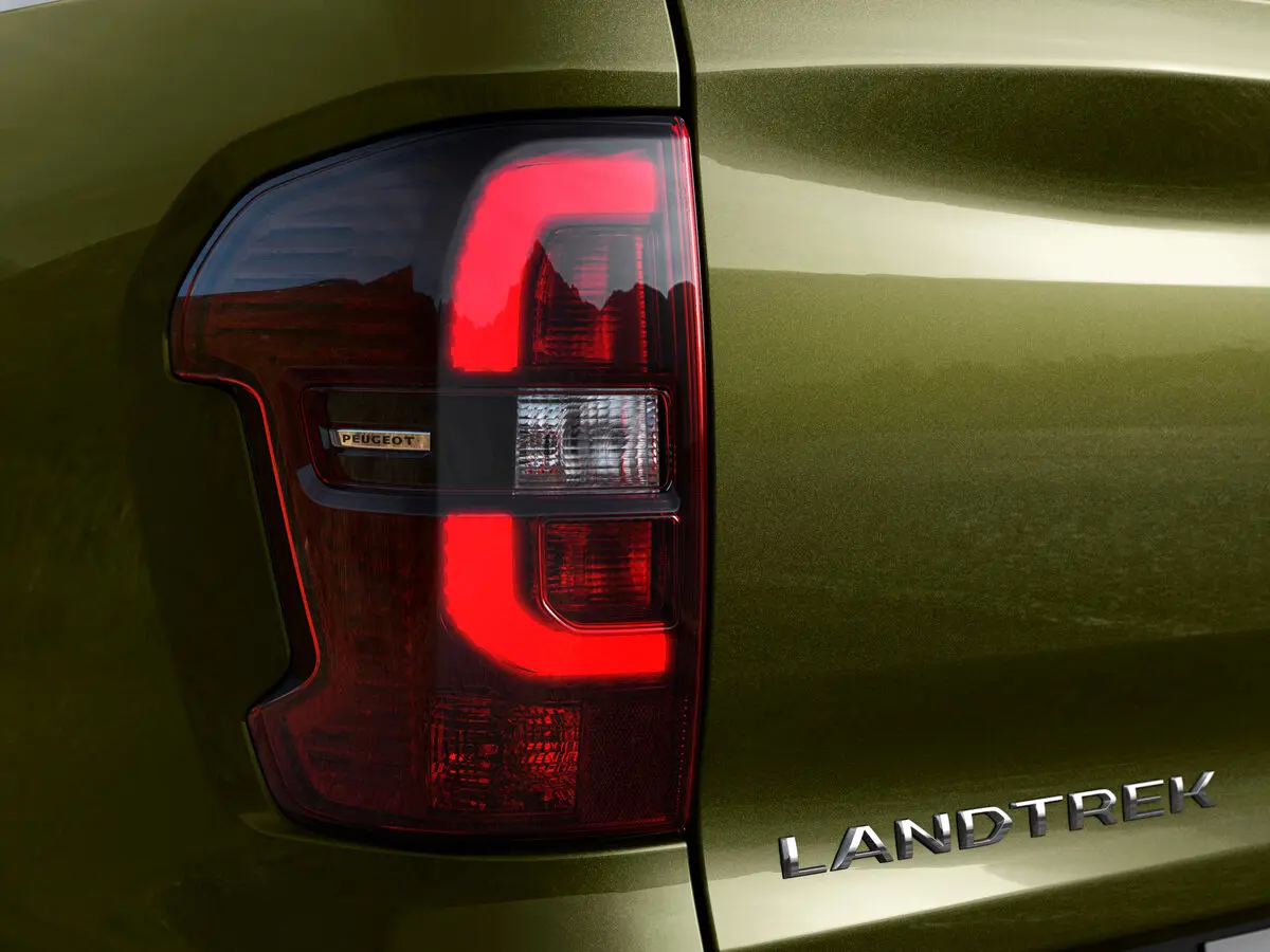 Peugeot Landtrek 2020 – 2024 Пикап Двойная кабина — photo 10