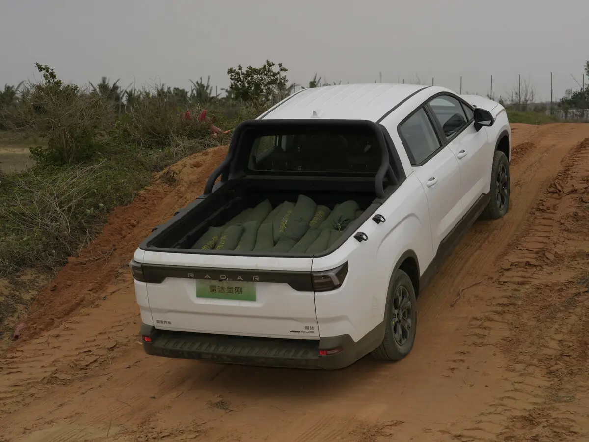 Geely Radar King Kong 2024 – н.в. Пикап Двойная кабина — сүрөт 4