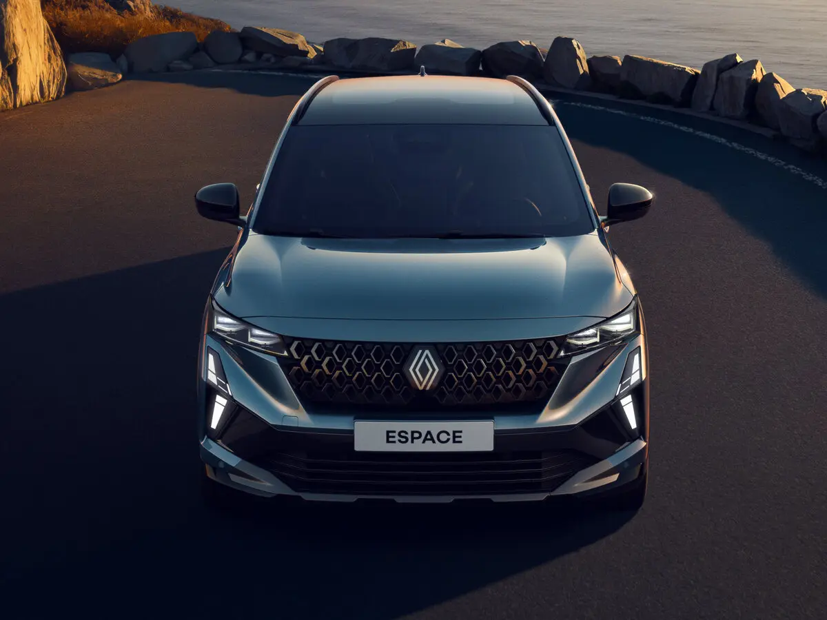 Renault Espace VI Рестайлинг Внедорожник 5 дв. — фото 3