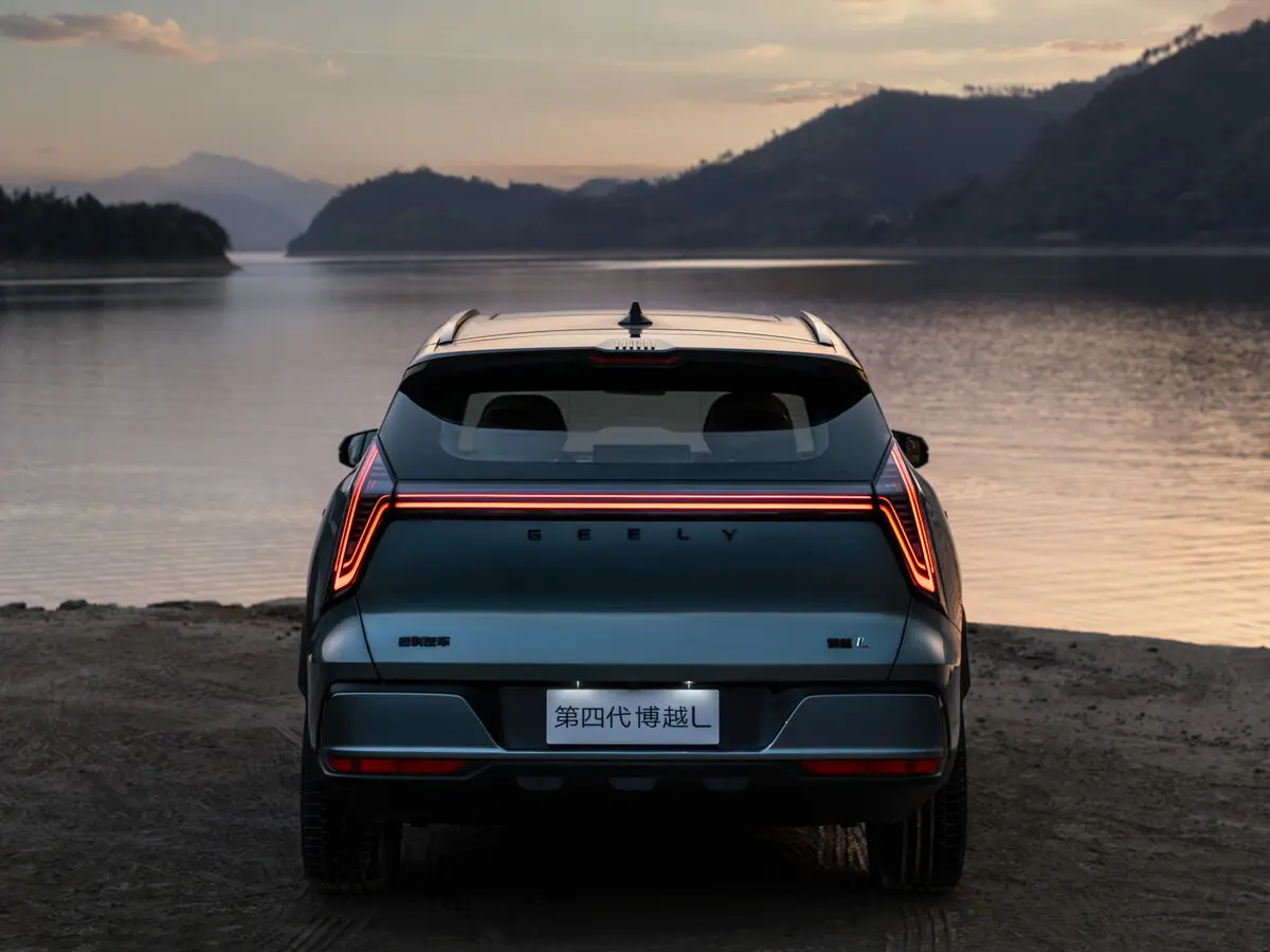 Geely Boyue L II Внедорожник 5 дв. — сүрөт 4