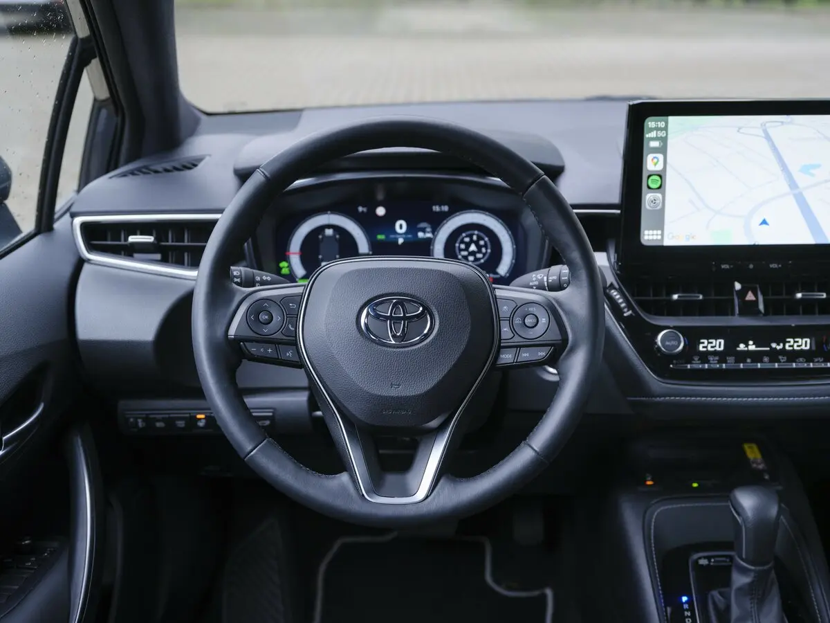 Toyota Corolla XII (E210) Рестайлинг Универсал 5 дв. Touring — фото 9