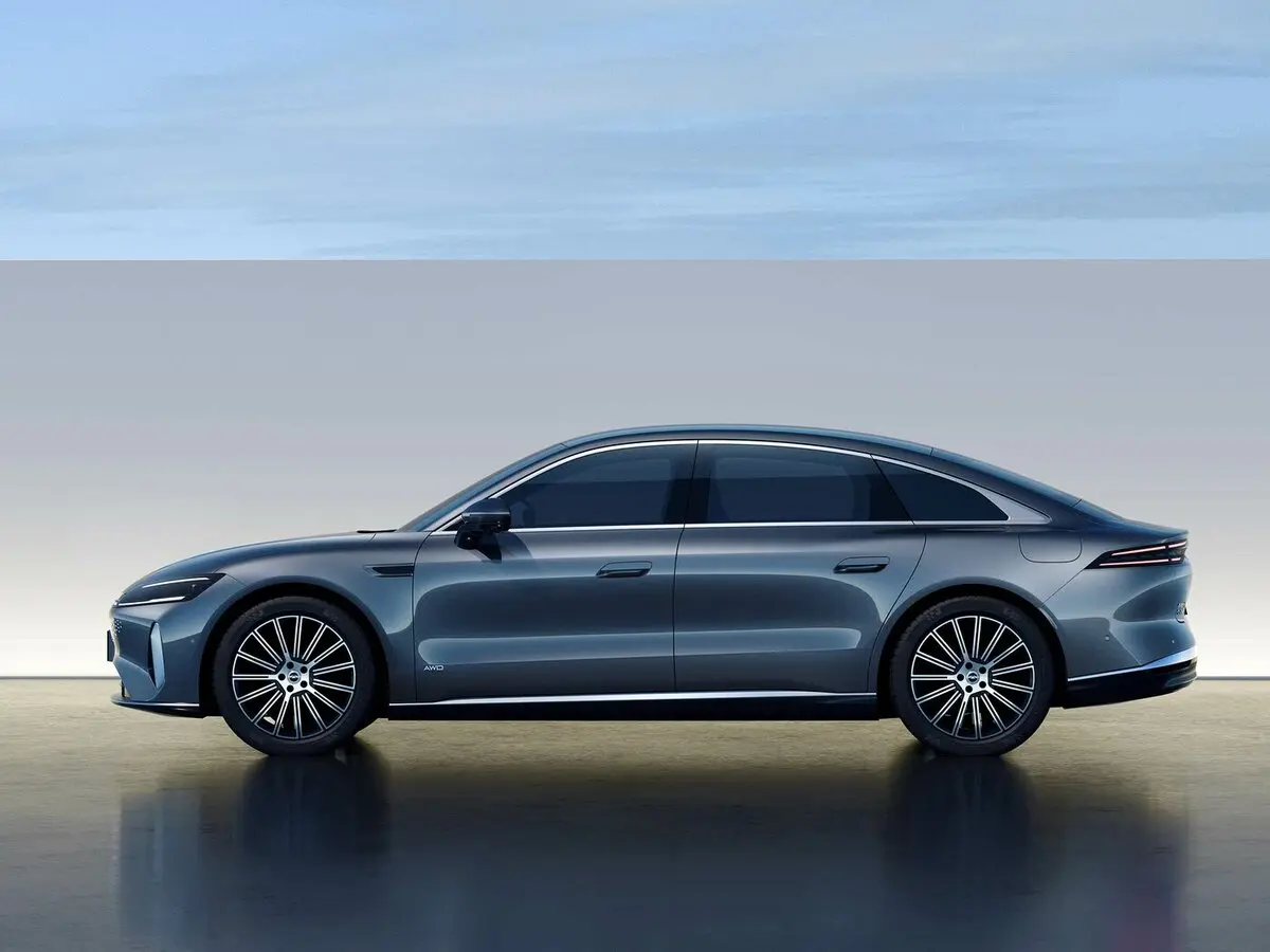 Chery Fulwin A9L 2025 – н.в. Седан — 照片 2