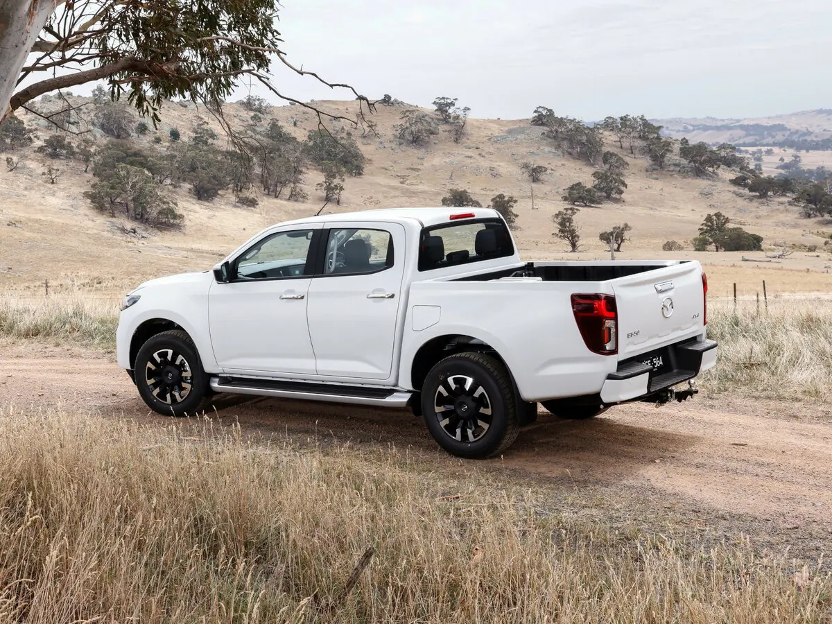 Mazda BT-50 III Рестайлинг Пикап Двойная кабина — сүрөт 2