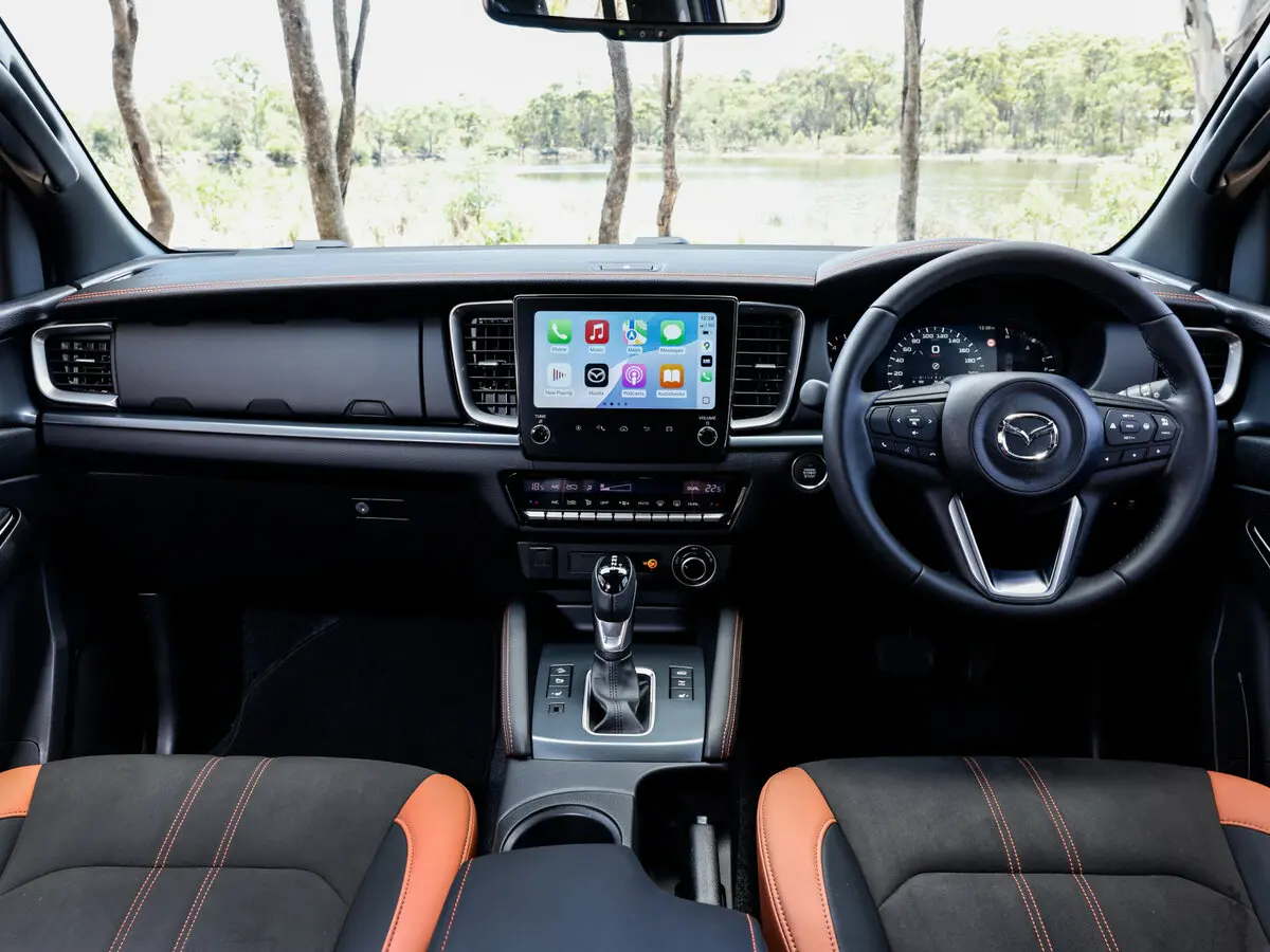 Mazda BT-50 III Рестайлинг Пикап Двойная кабина — сүрөт 6