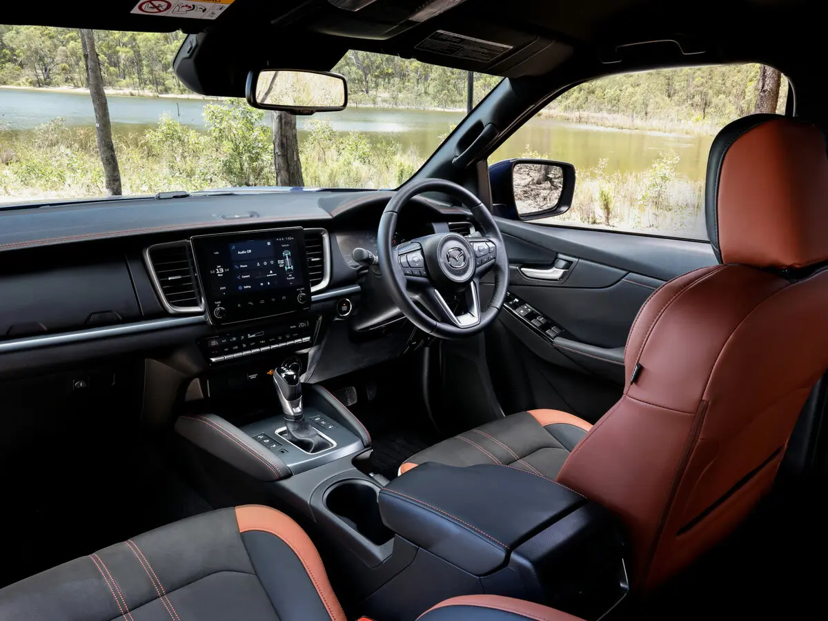 Mazda BT-50 III Рестайлинг Пикап Двойная кабина — сүрөт 7