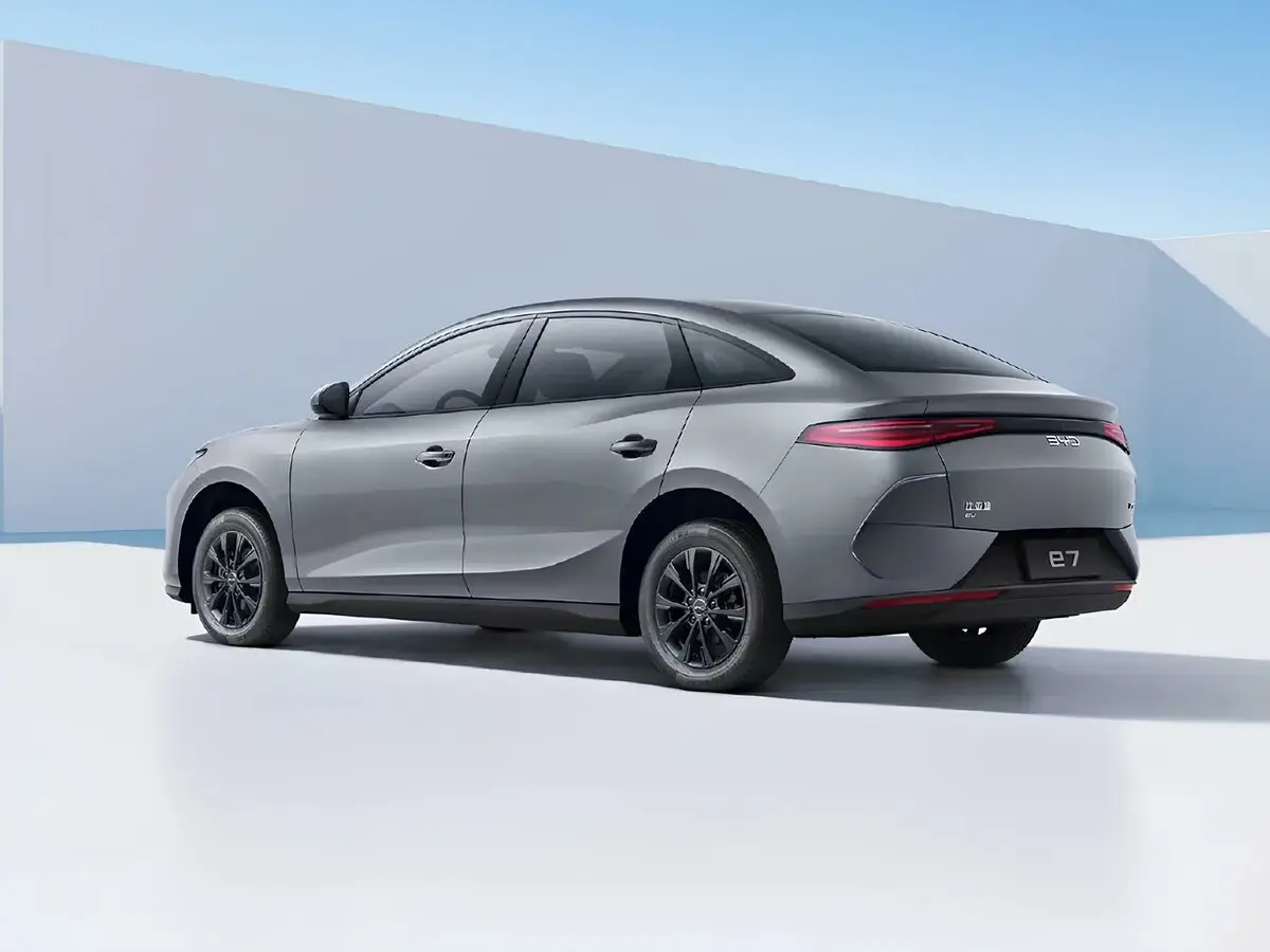 BYD E7 2025 – н.в. Седан — сүрөт 5