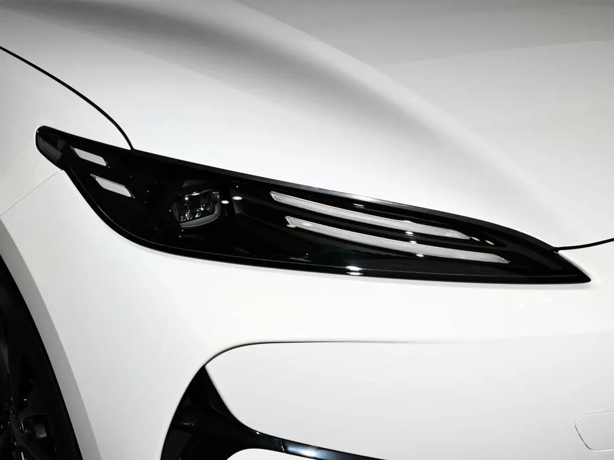 BYD E7 2025 – н.в. Седан — сүрөт 11
