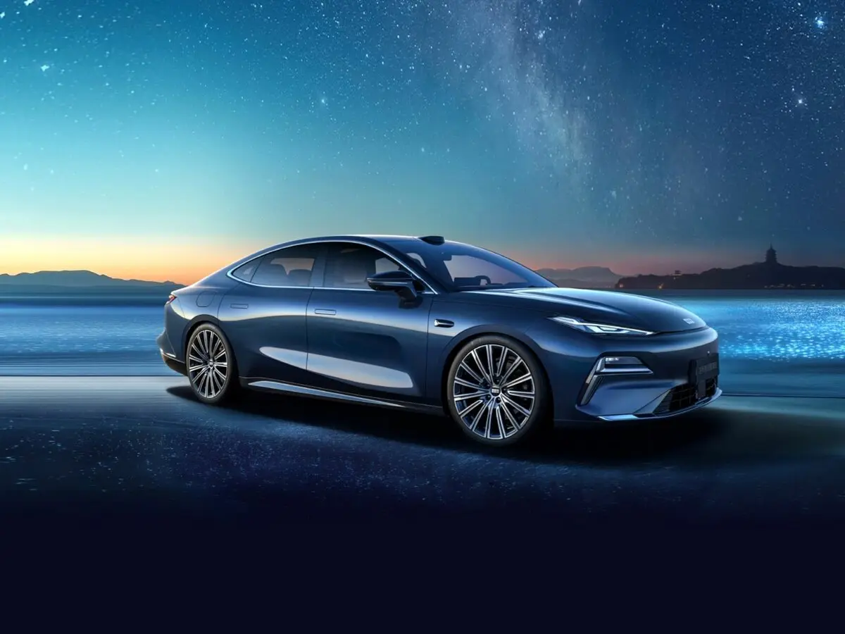 Geely Galaxy Starshine 8 2025 – н.в.