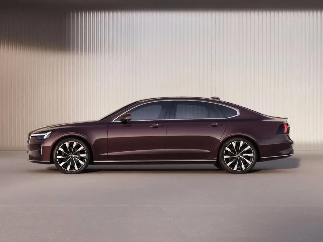 Volvo S90 II Рестайлинг 2 Седан — 照片 2