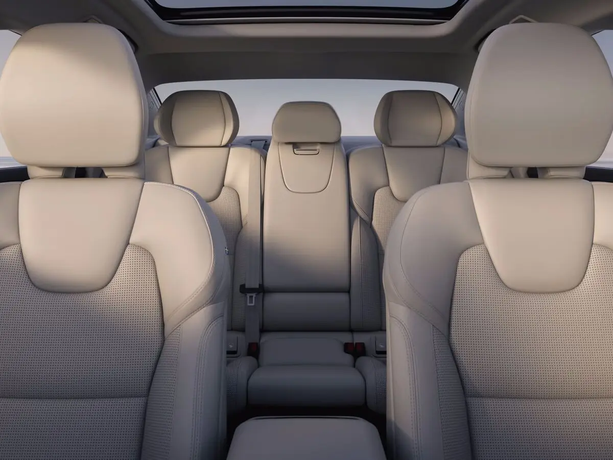 Volvo S90 II Рестайлинг 2 Седан — 照片 10