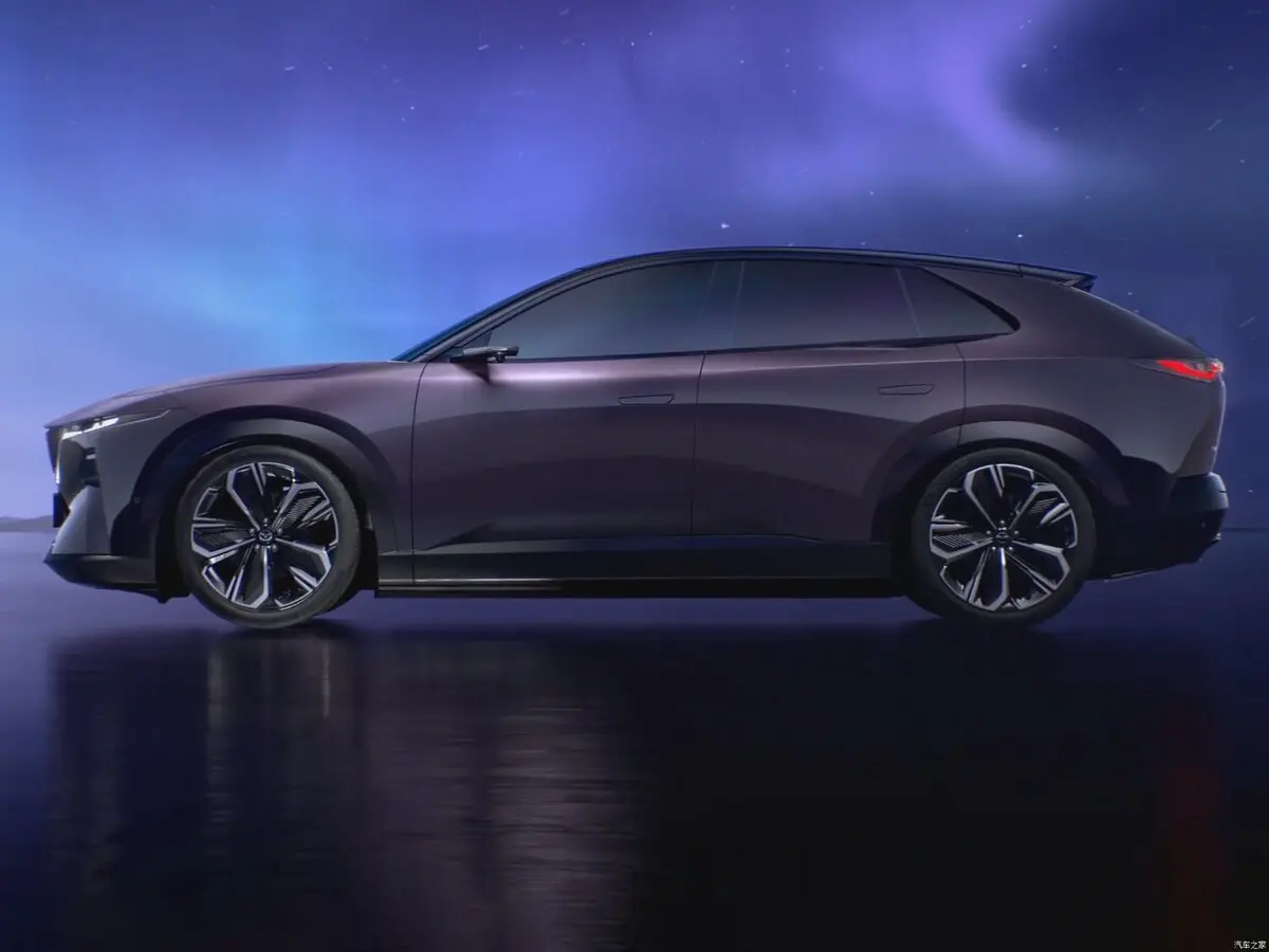 Mazda EZ-60 2025 – н.в. Внедорожник 5 дв. — 照片 2